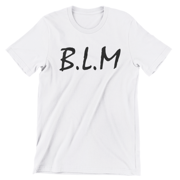 mockup of a crew neck t shirt against a solid color background